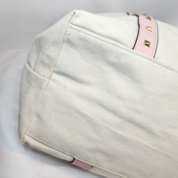 VICTORIA'S SECRET NWT CANVAS TOTE  pink trim and handles with gold tone … - Picture 5 of 8